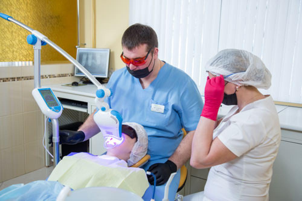Преимущества обращения в частную стоматологию